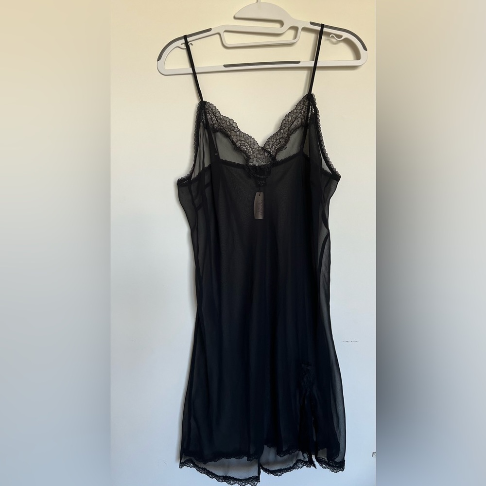NWT Victoria’s Secret Black Lace-trimmed Slip New Size Large
